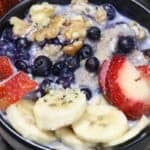 Bowl of oats for breakfast.